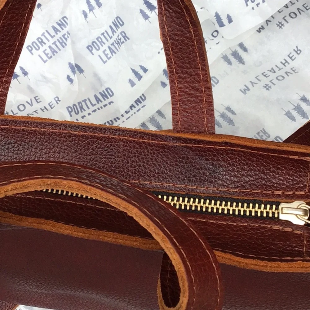 Portland Leather Goods MINI CROSSBODY TOTE - Picture 4 of 6